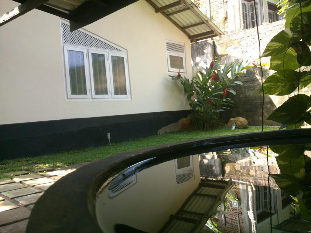 Anne'S Maisonnette Galle Luaran gambar